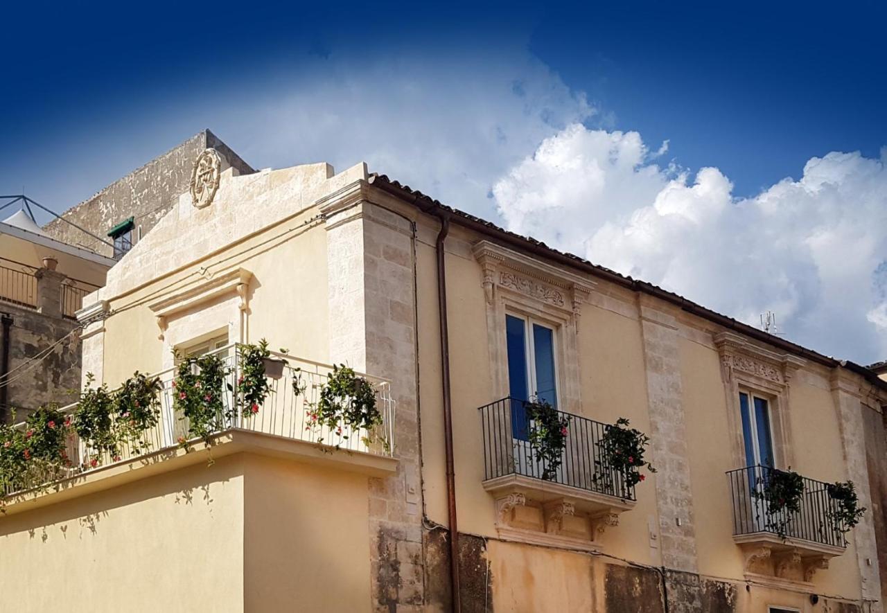 Casa Dei Giurati Panzió Palazzolo Acreide Kültér fotó